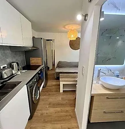 Hotel 2 Pieces Fabron Nicea